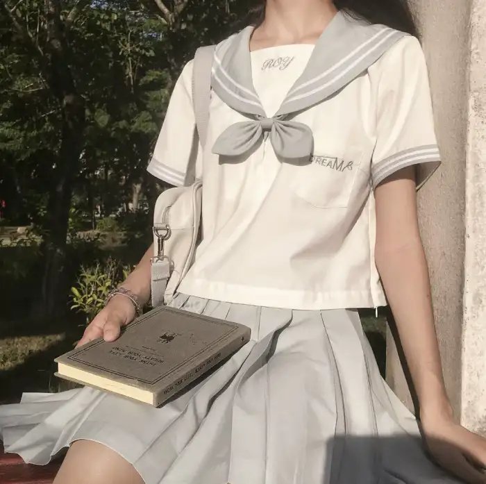 银之守墓人第一季